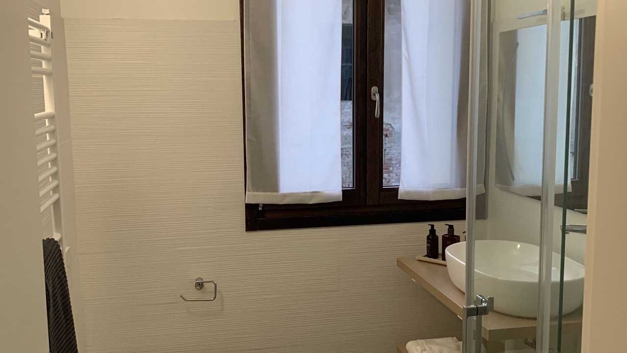 Photo of Bathroom in Mazzo