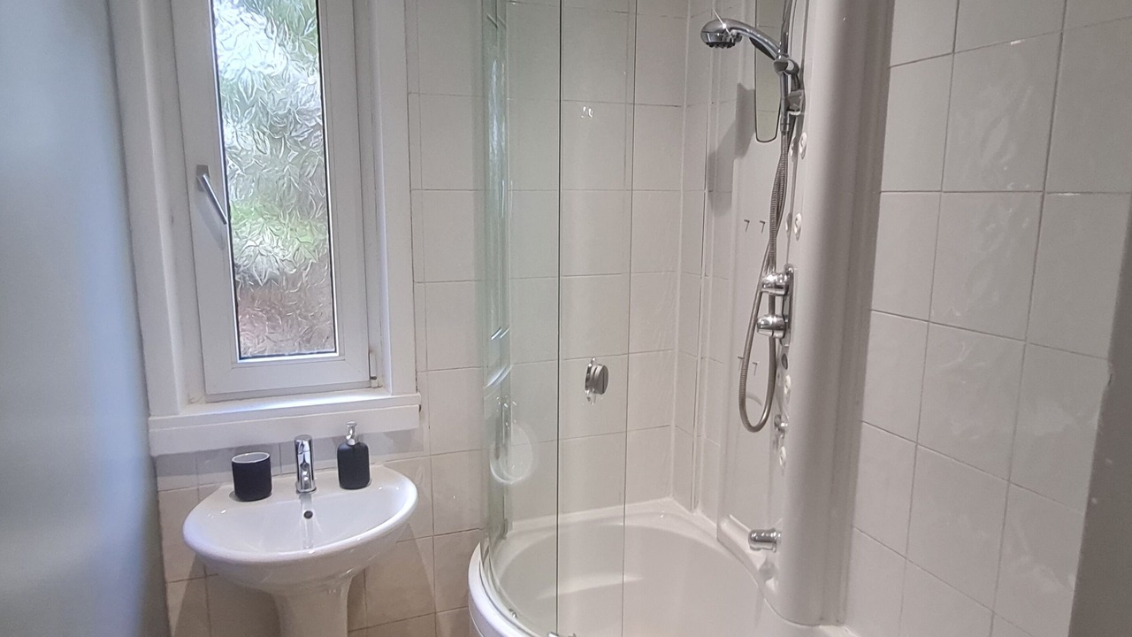 Photo of Bathroom in Gorgie