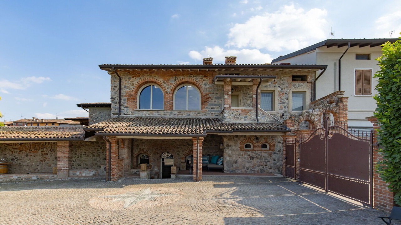 Photo of Patio Balcony in Calvagese della Riviera