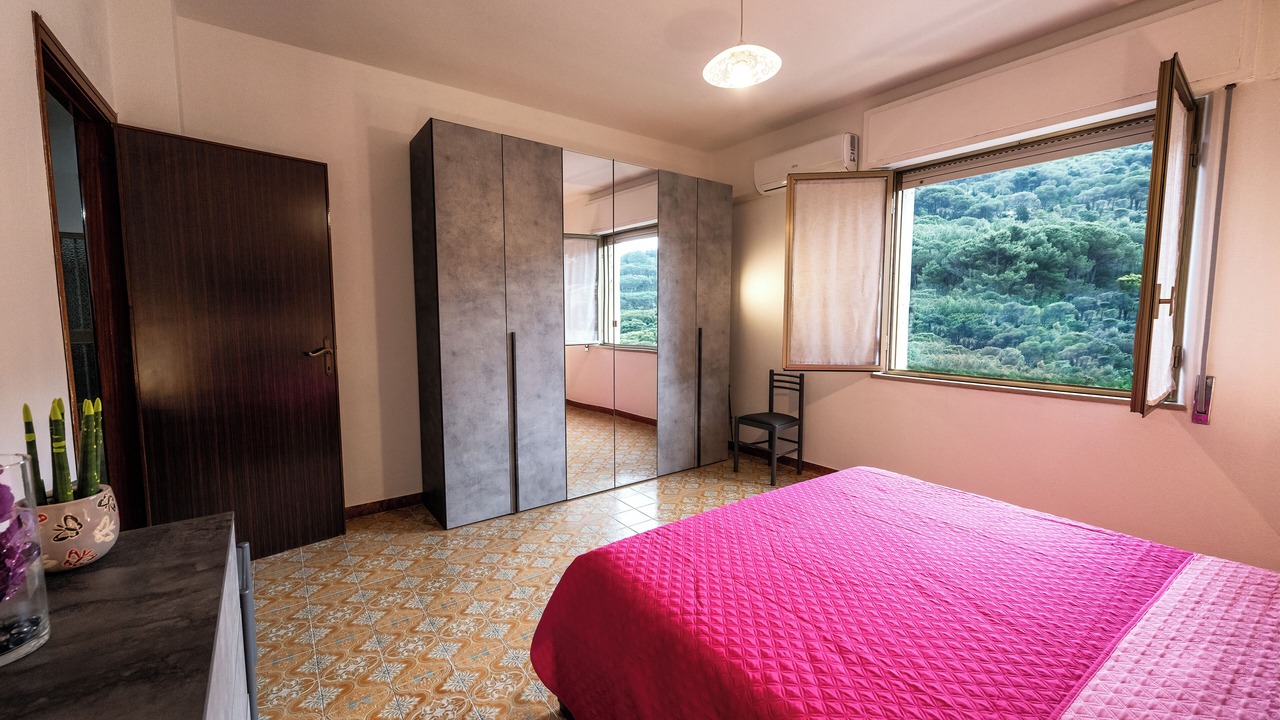 Photo of Bedroom in Arbus