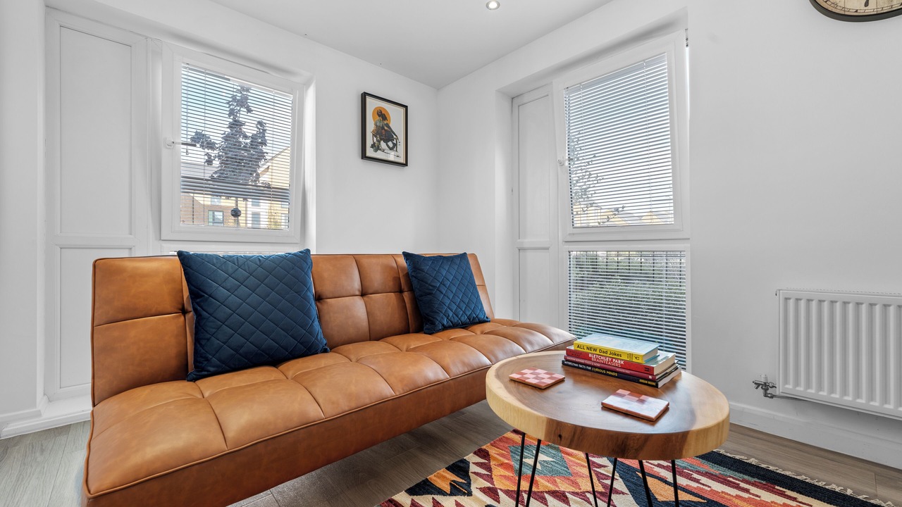 Photo of Livingroom in Newport Pagnell