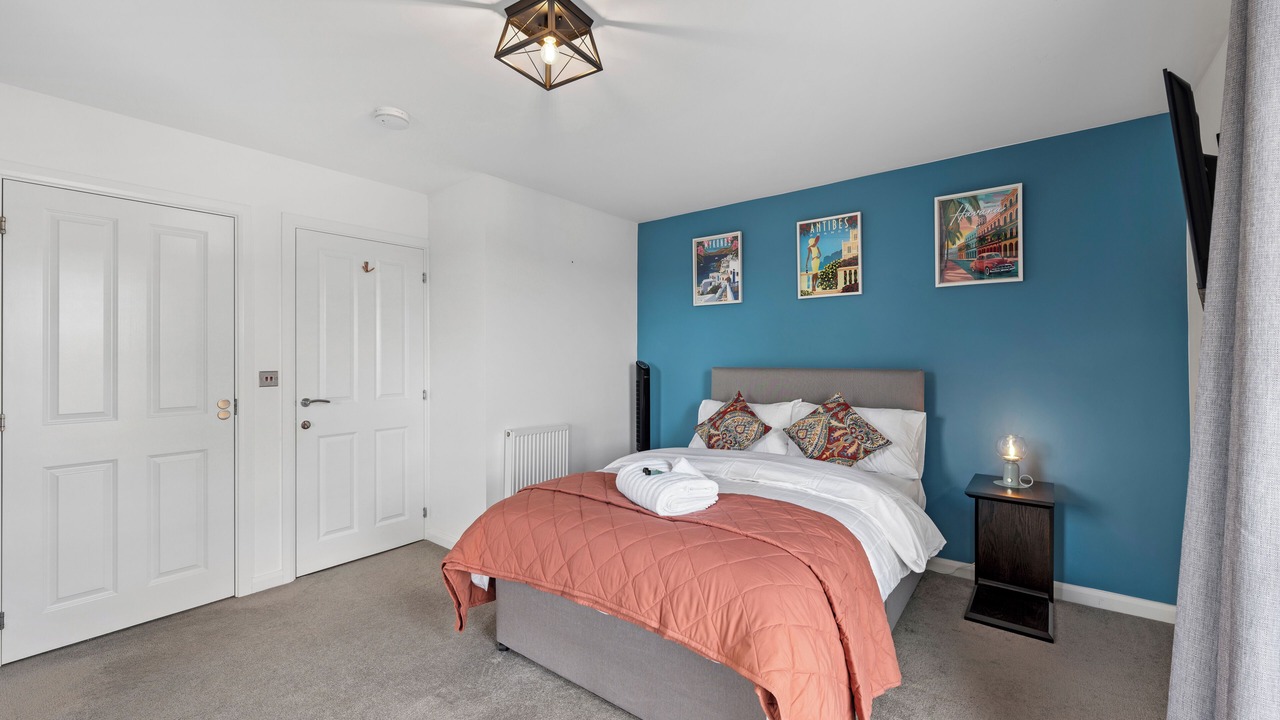 Photo of Bedroom in Newport Pagnell