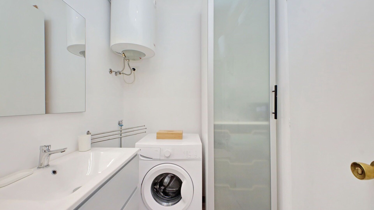Photo of Bathroom in Esquilino