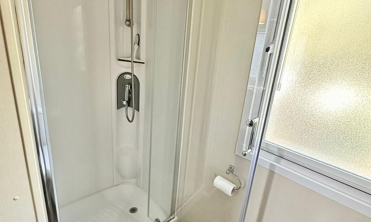 Photo of Bathroom in Ringwood