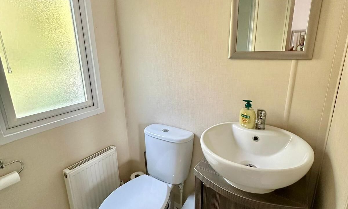 Photo of Bathroom in Ringwood