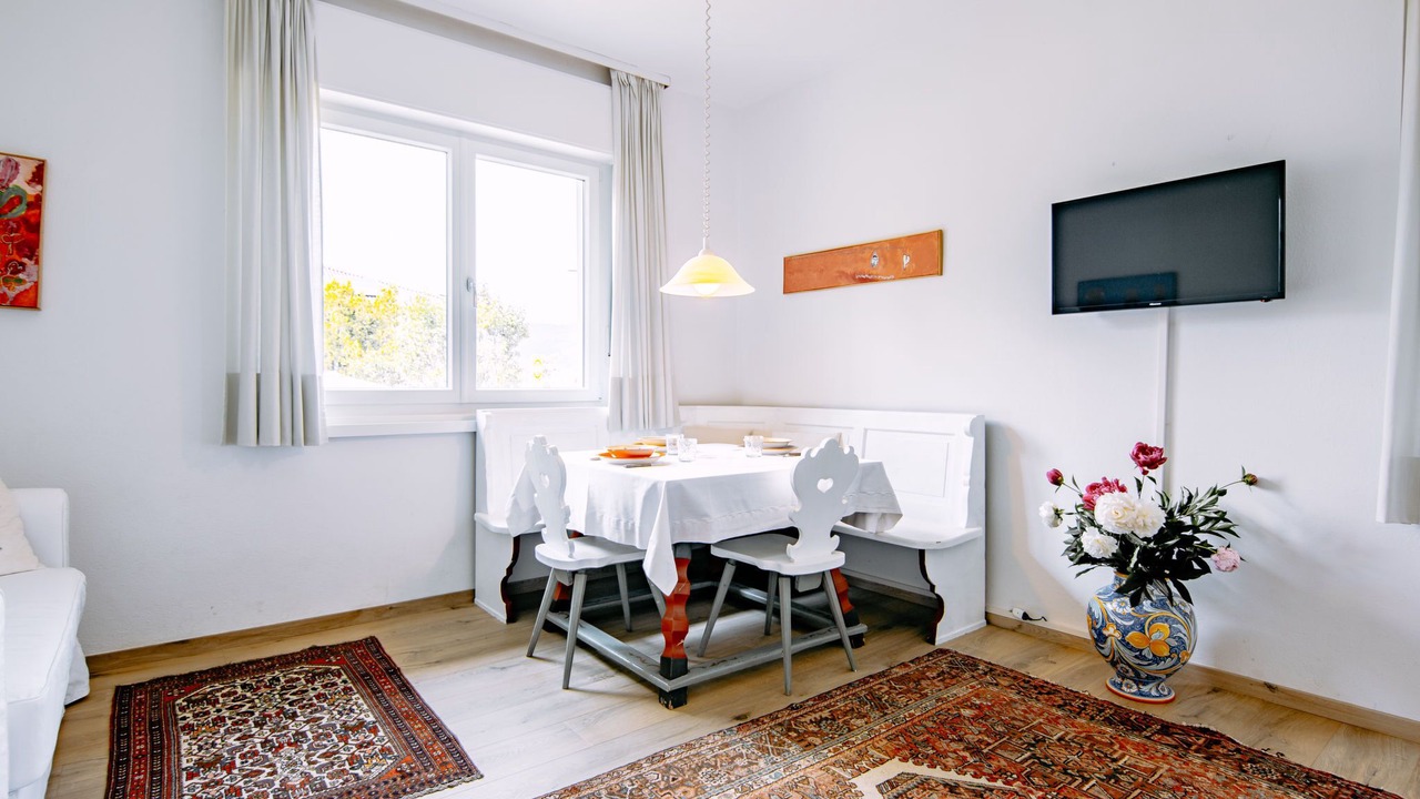 Photo of Livingroom in Calceranica al Lago