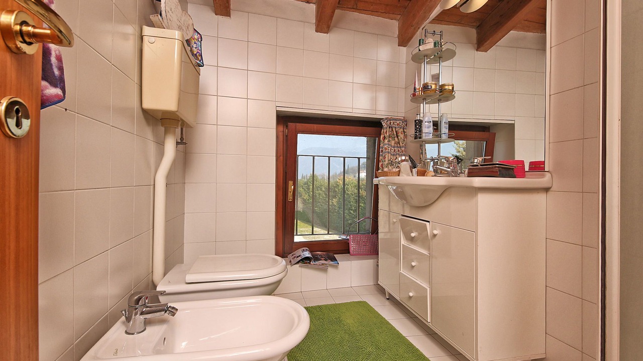 Photo of Bathroom in Cunettone