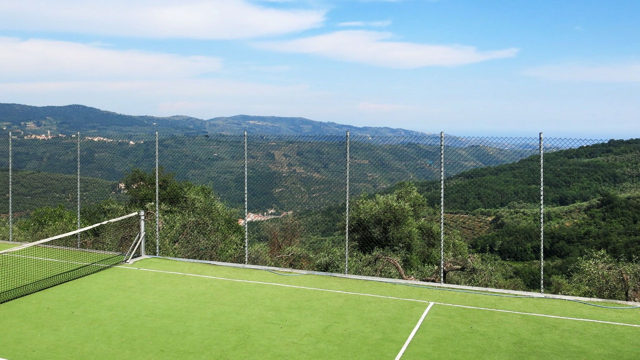 Photo of Outdoor in Valloria