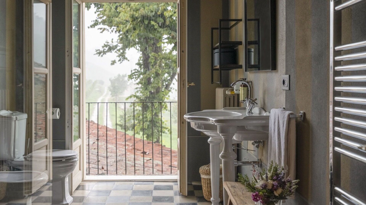 Photo of Bathroom in Santo Stefano Belbo