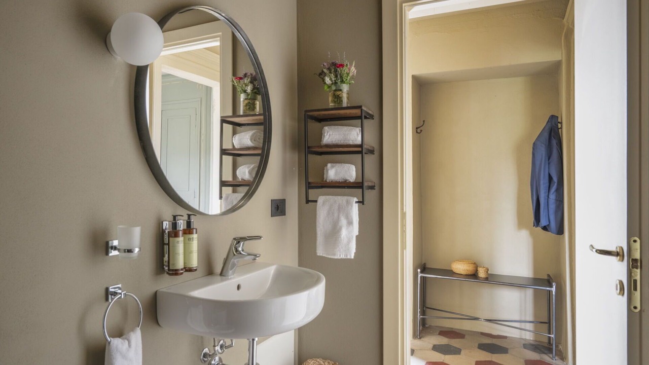 Photo of Bathroom in Santo Stefano Belbo