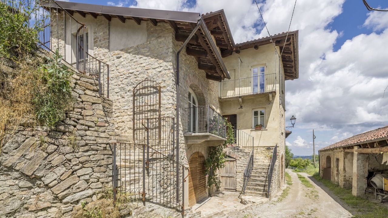 Photo of Patio Balcony in Monforte d'Alba