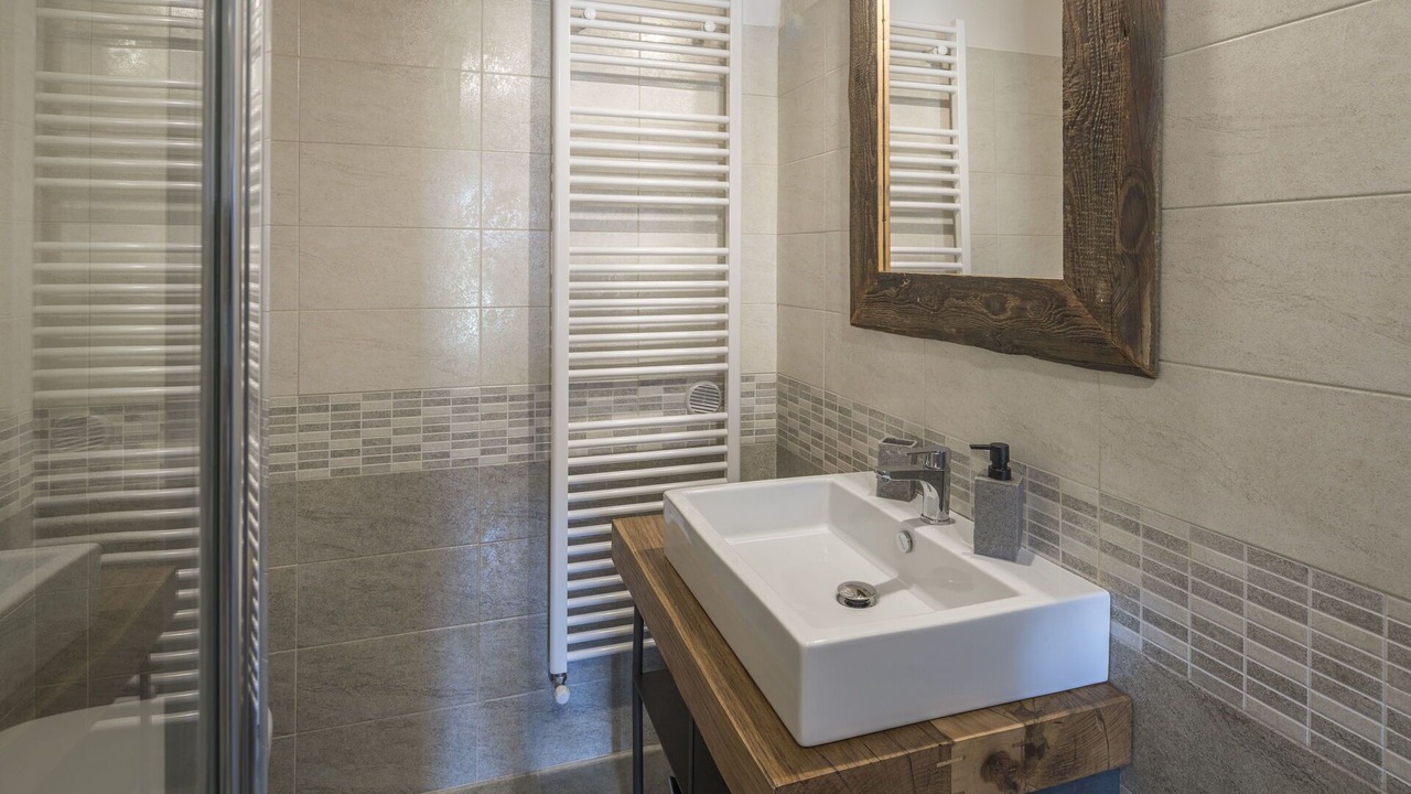 Photo of Bathroom in Monforte d'Alba
