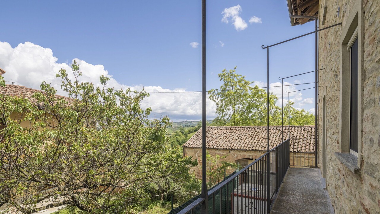 Photo of Patio Balcony in Monforte d'Alba