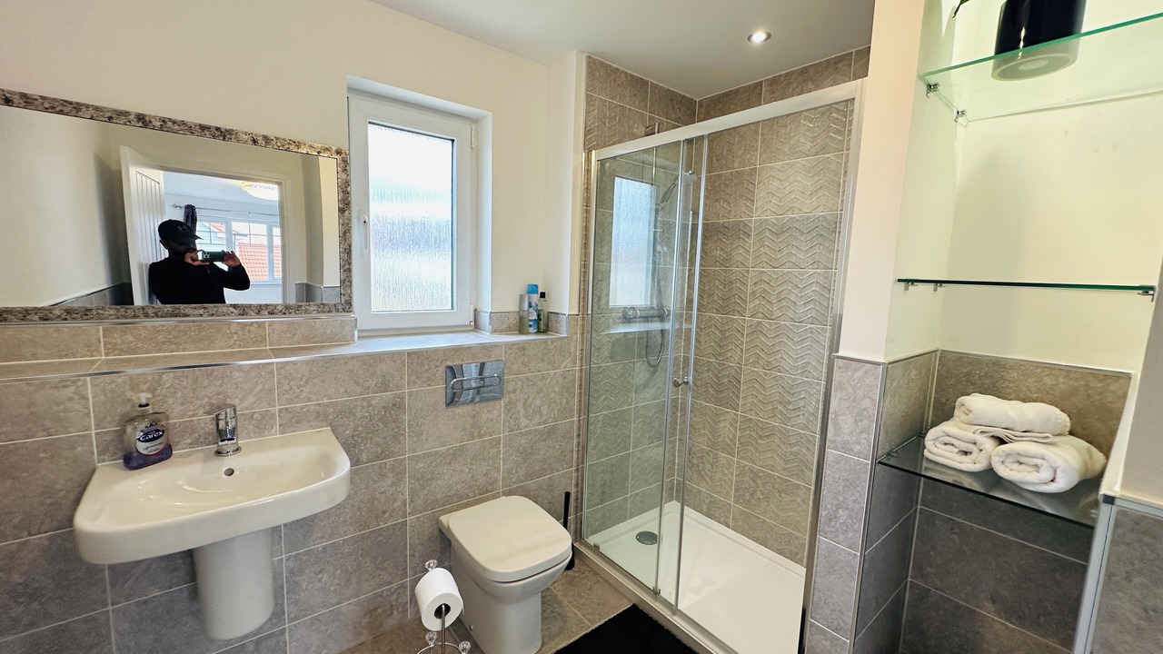 Photo of Bathroom in Kirknewton