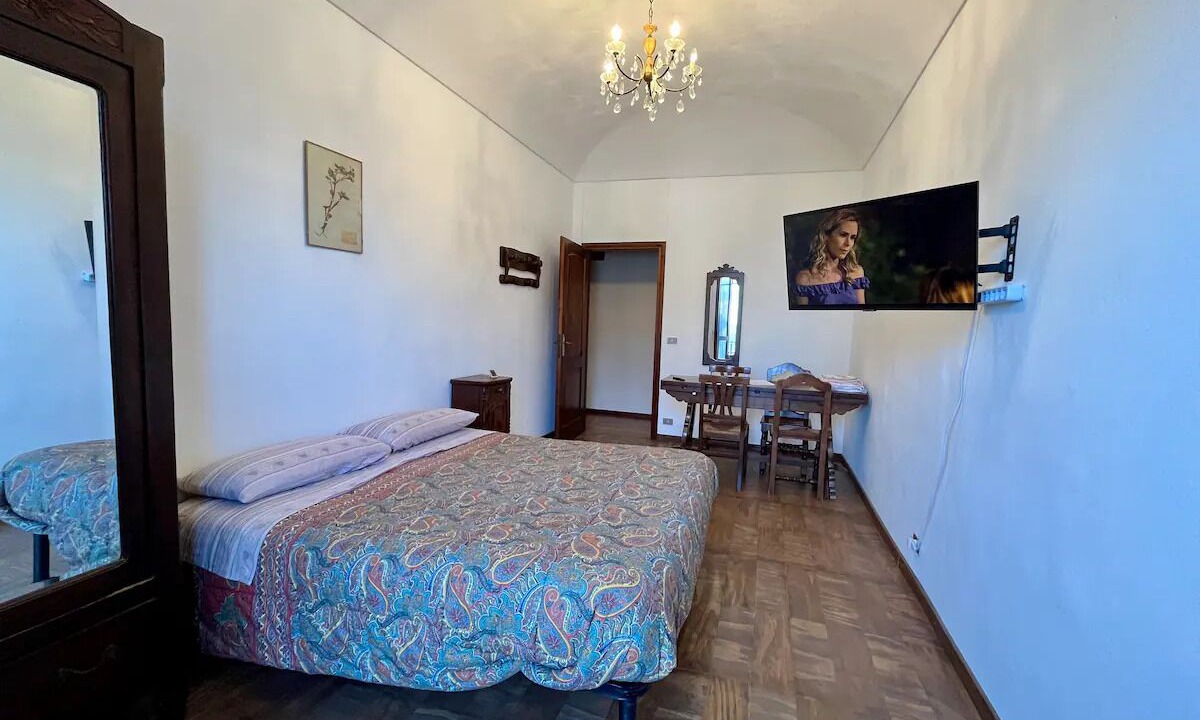 Photo of Bedroom in Montiglio Monferrato