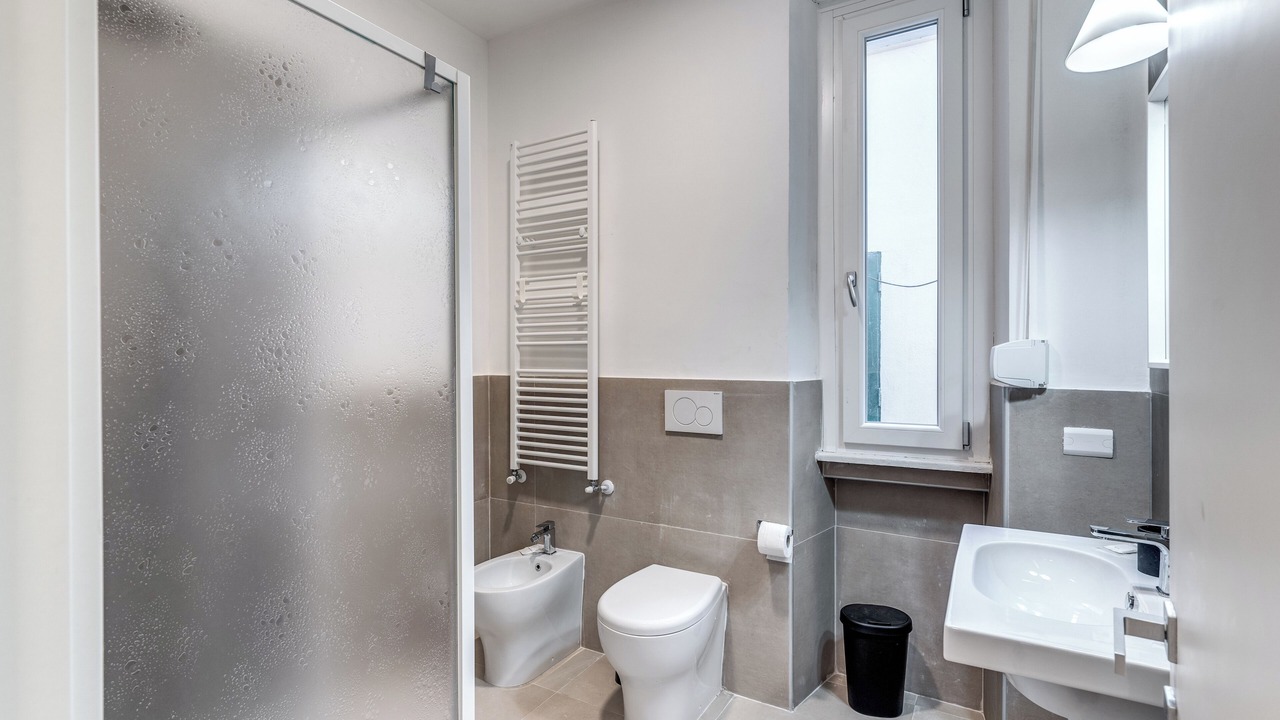 Photo of Bathroom in Aurelio
