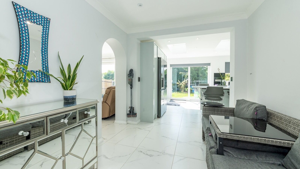 Photo of Livingroom in Reading