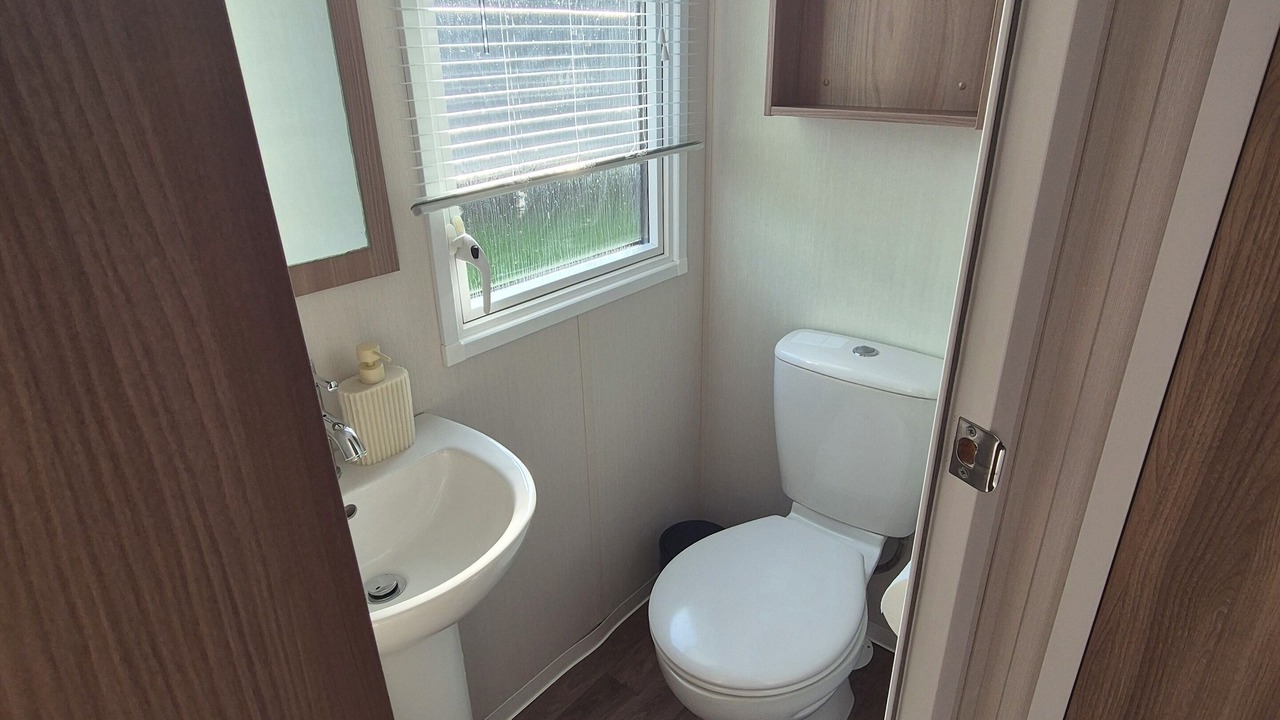 Photo of Bathroom in Prestonpans