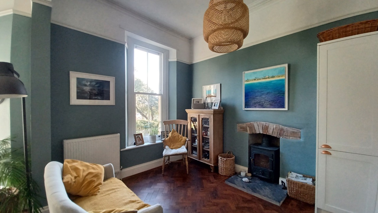 Photo of Livingroom in Clevedon