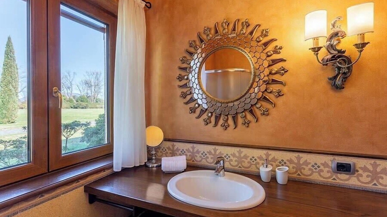 Photo of Bathroom in Lesa