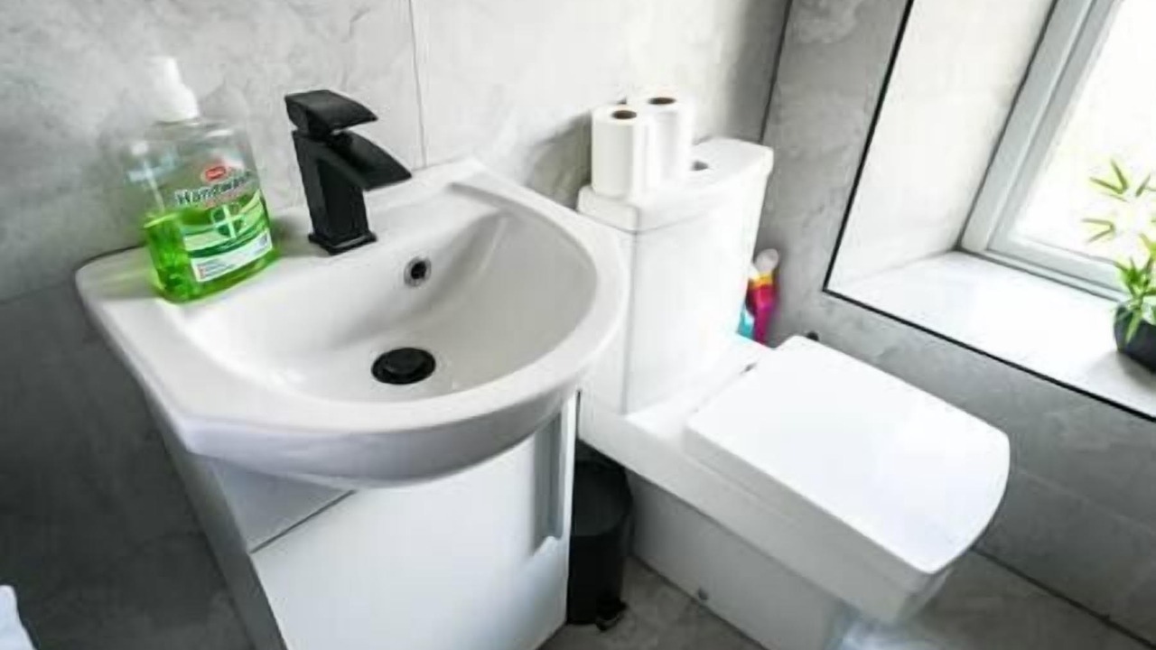 Photo of Bathroom in Londonderry