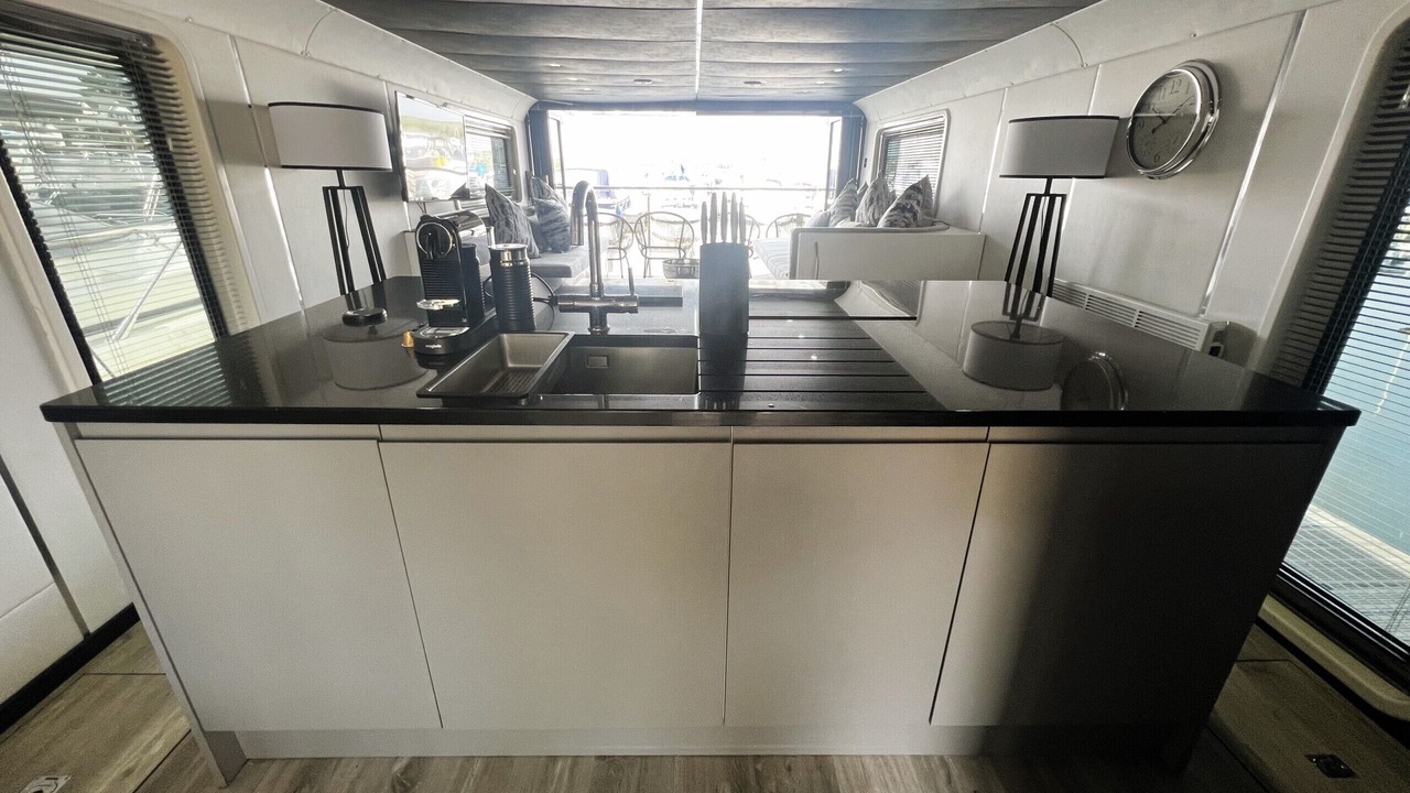 Photo of Kitchen in Whippingham