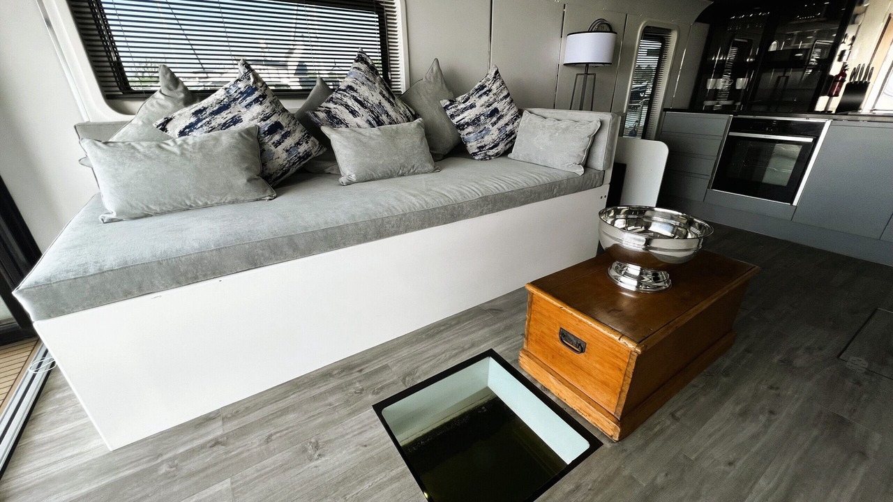 Photo of Livingroom in Whippingham