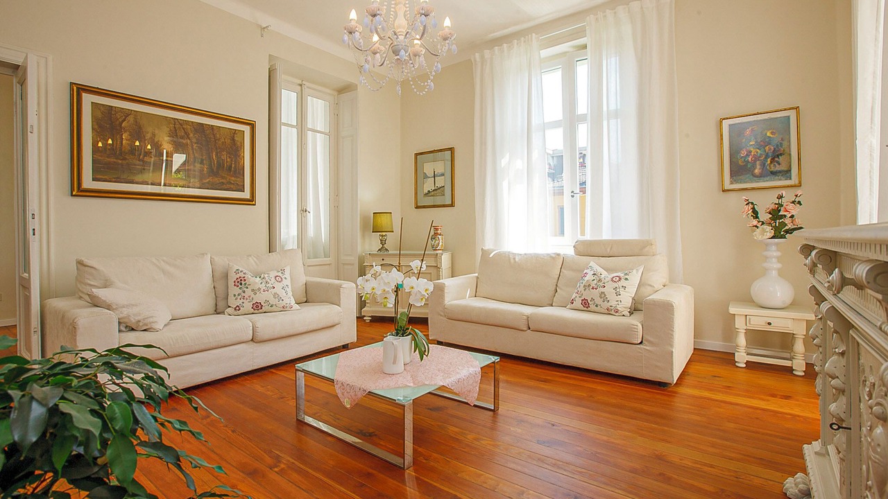 Photo of Livingroom in Intra