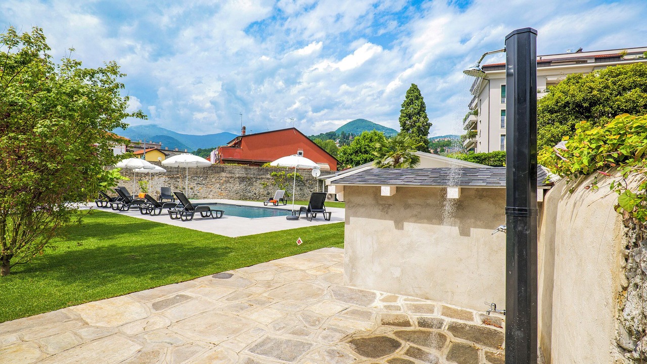 Photo of Patio Balcony in Intra