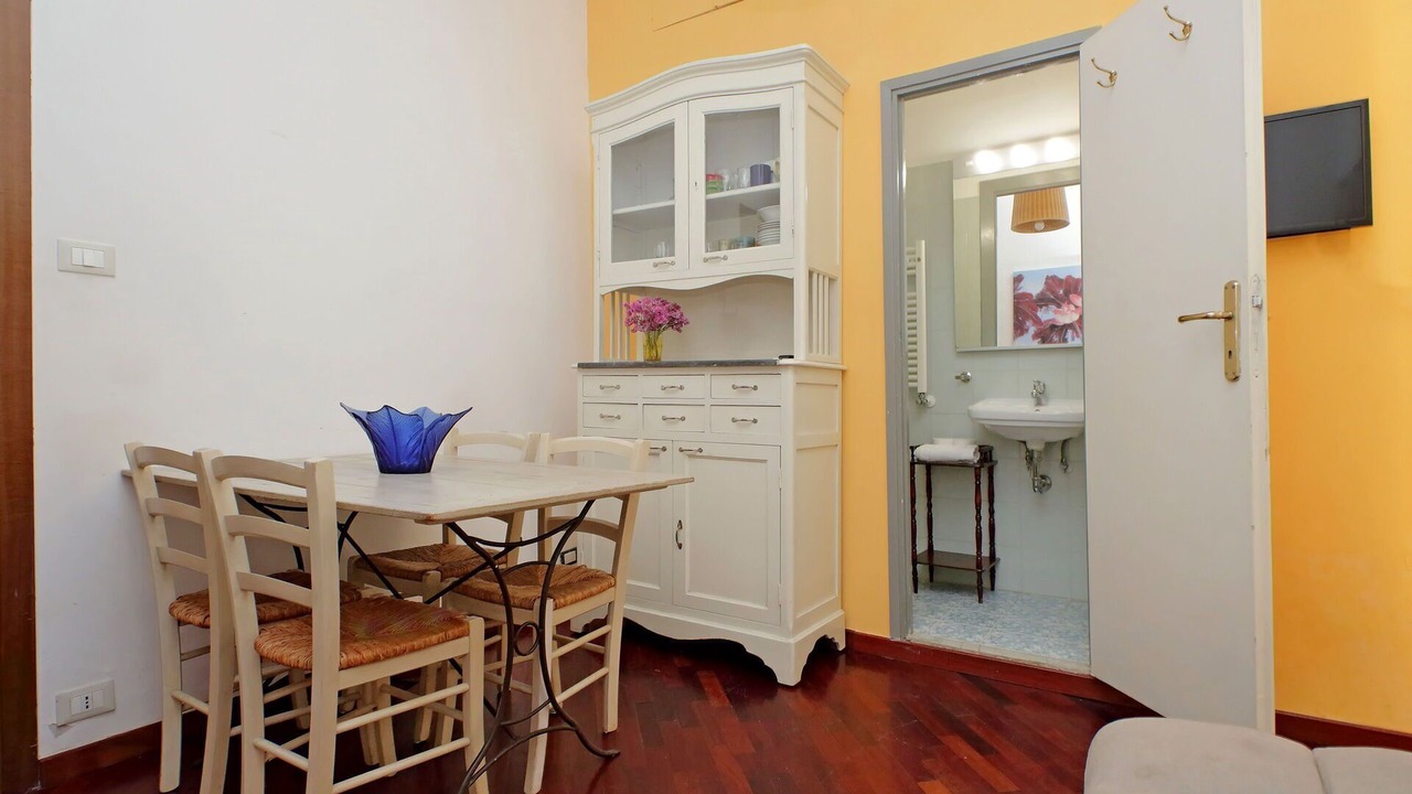 Photo of Bathroom in Esquilino