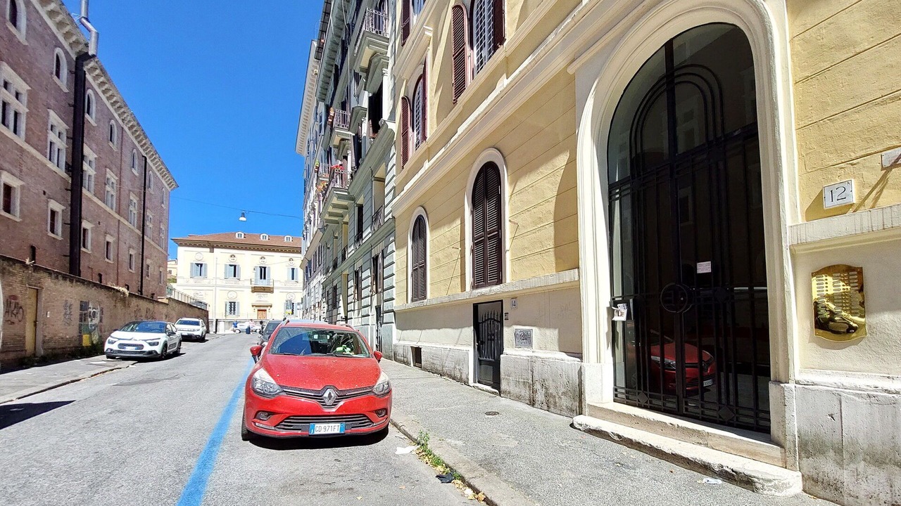 Photo of Outdoor in Esquilino