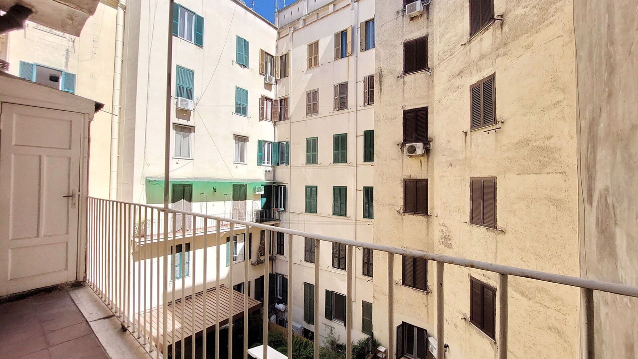 Photo of Others in Esquilino