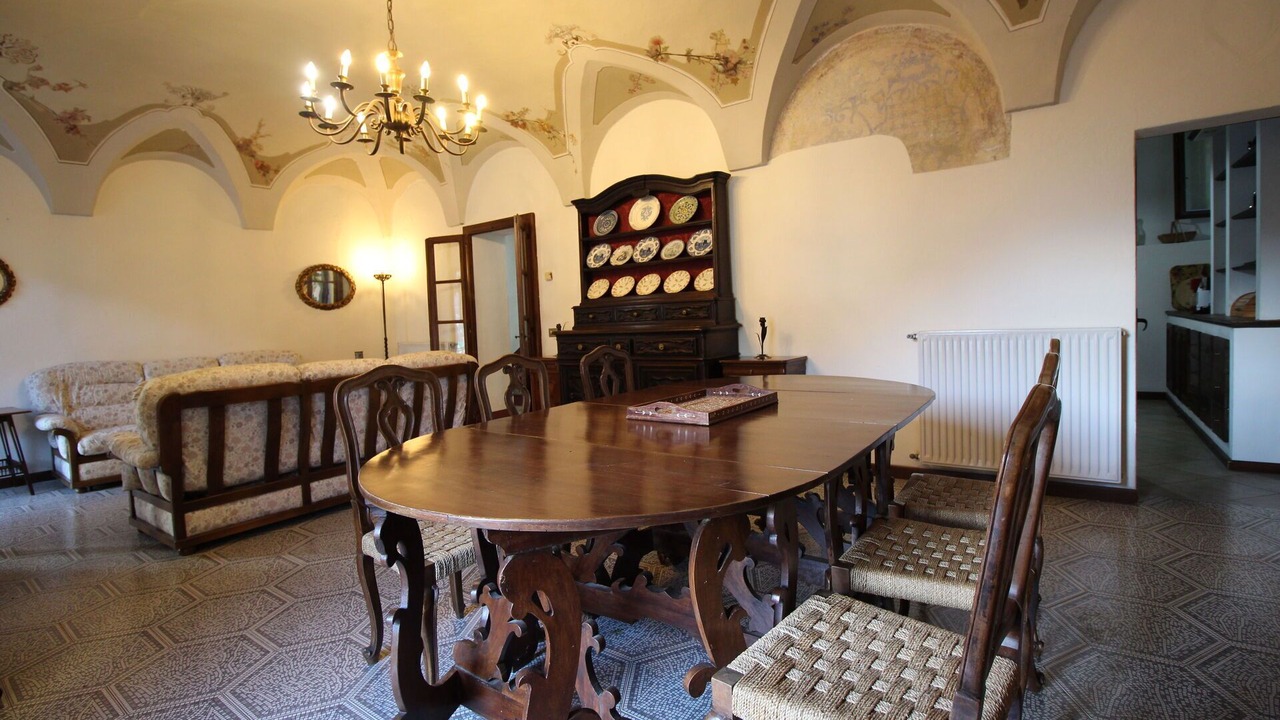 Photo of Bedroom in Claino Con Osteno