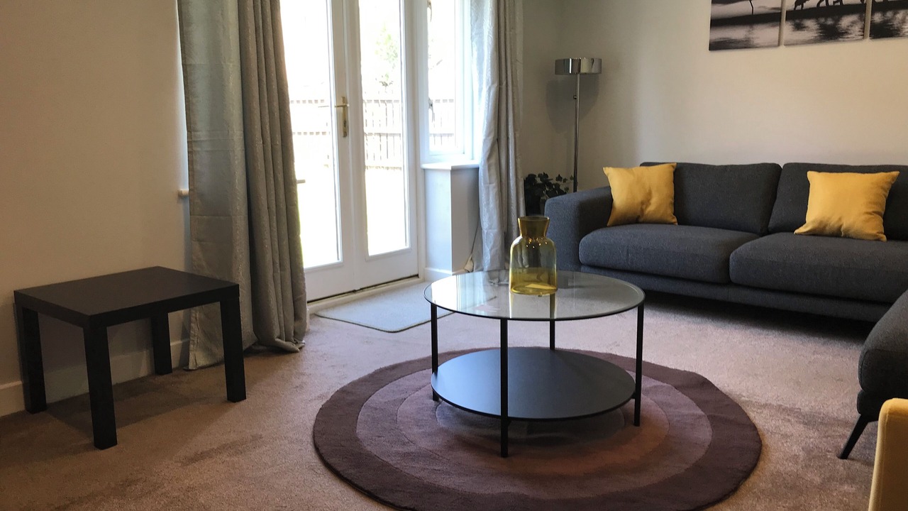 Photo of Livingroom in Newport Pagnell