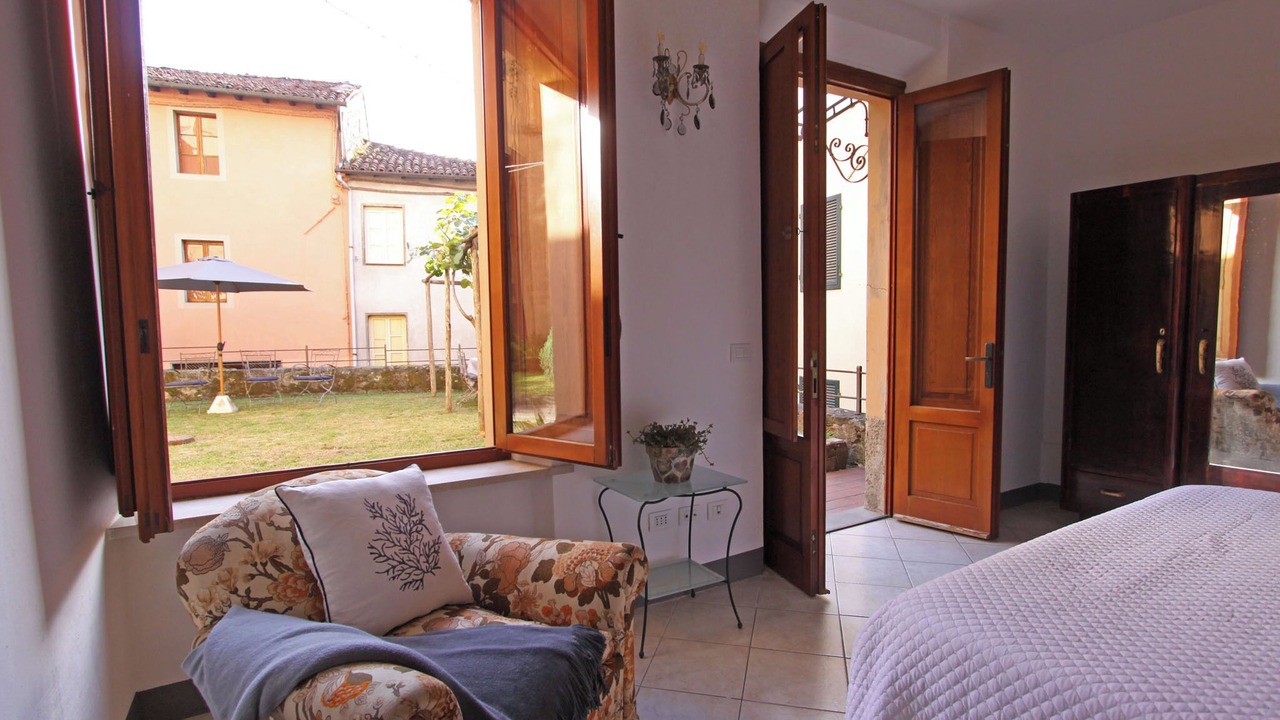 Photo of Bedroom in Mologno