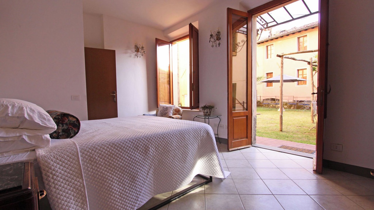 Photo of Bedroom in Mologno
