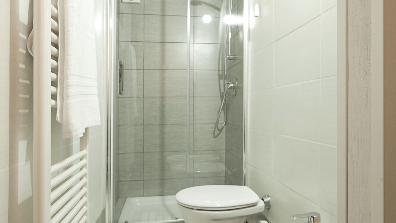 Photo of Bathroom in Neri