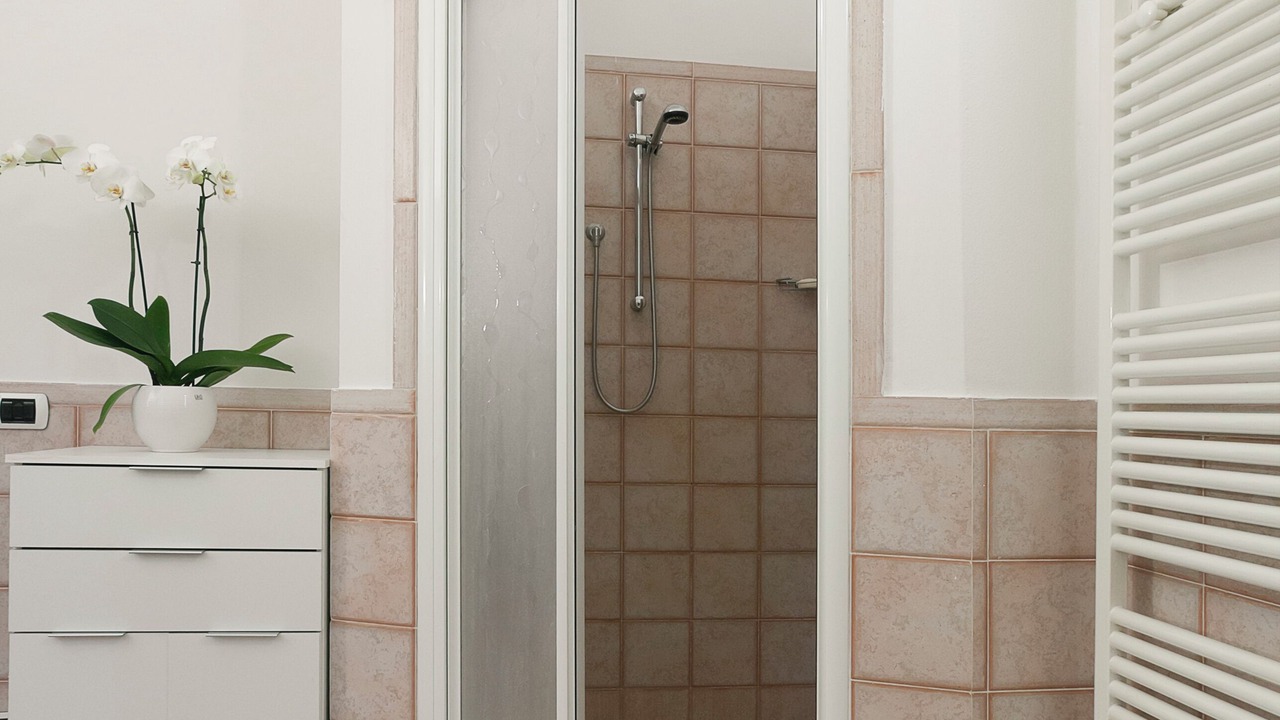 Photo of Bathroom in Neri