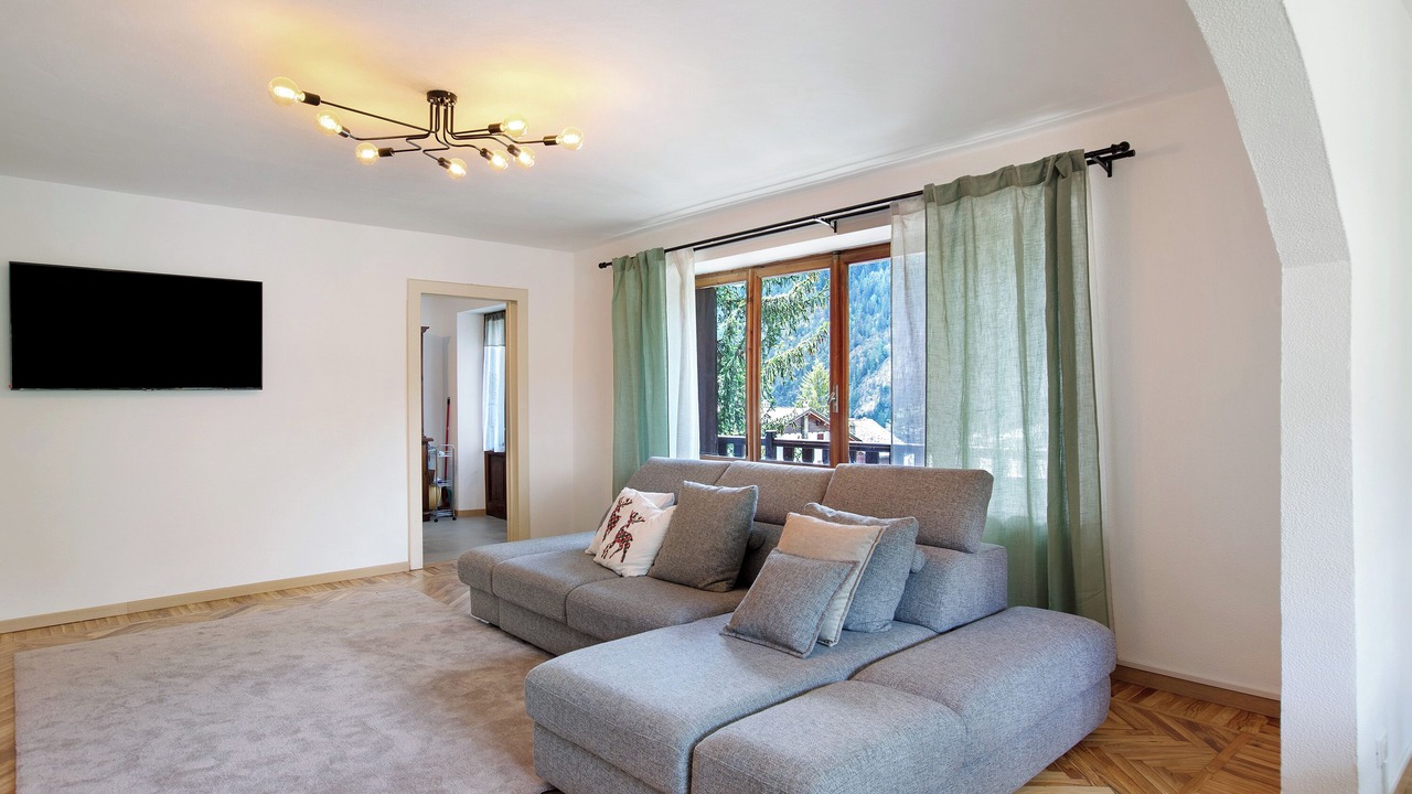 Photo of Livingroom in Courmayeur
