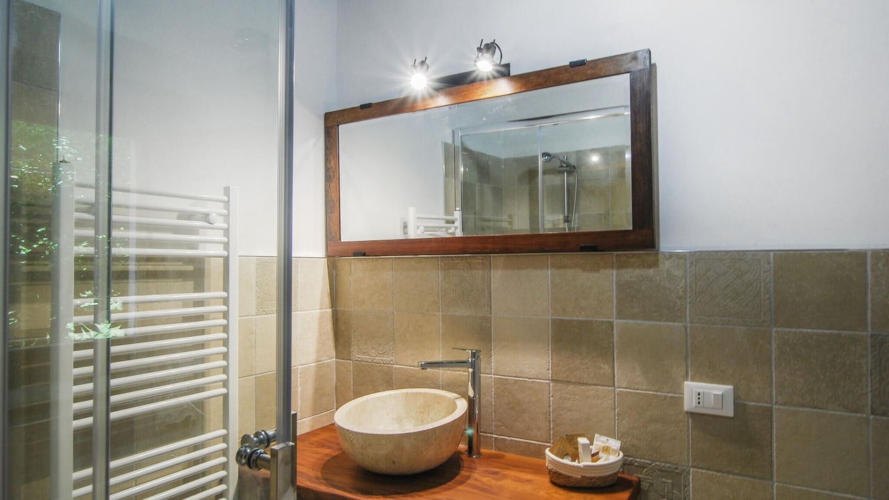 Photo of Bathroom in Avenale