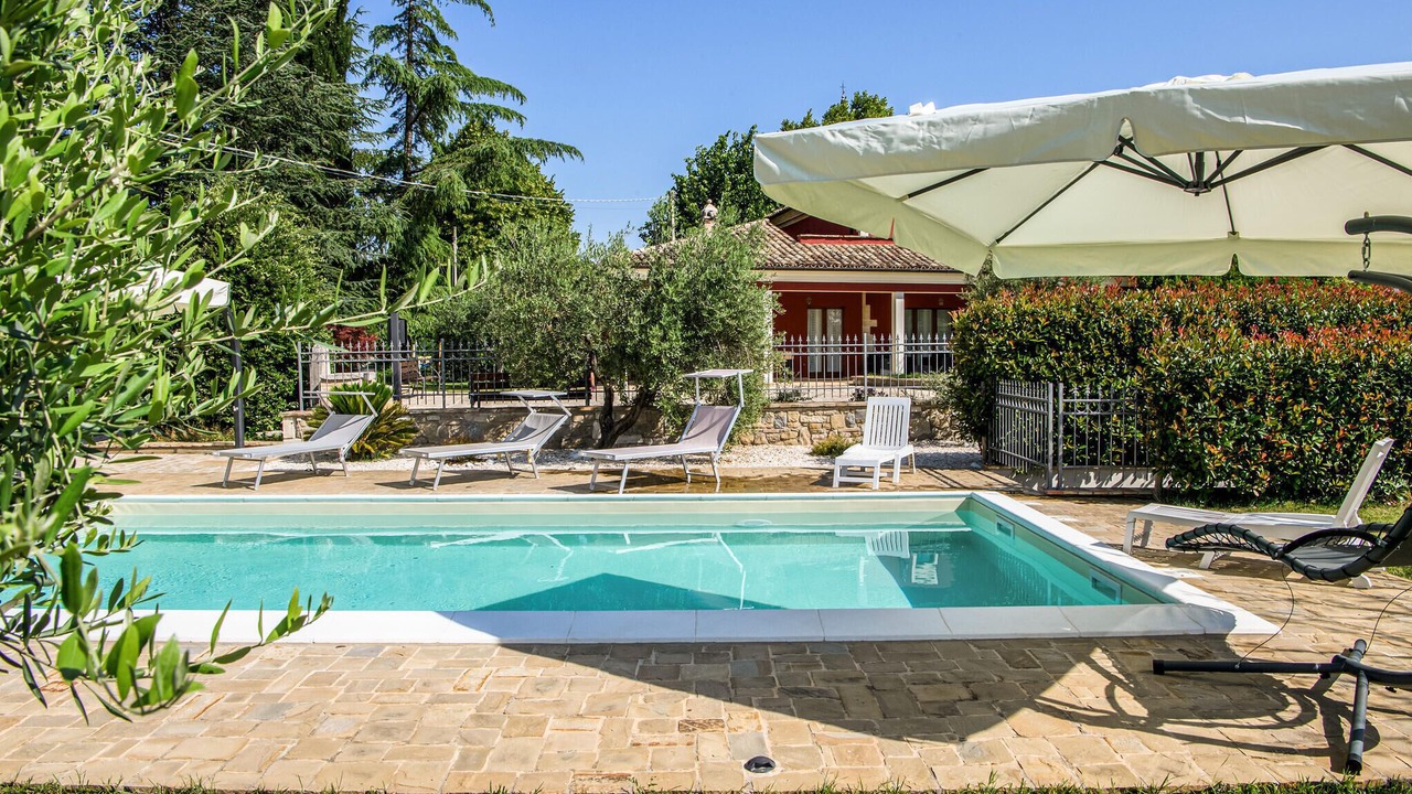 Photo of Outdoor in Avenale