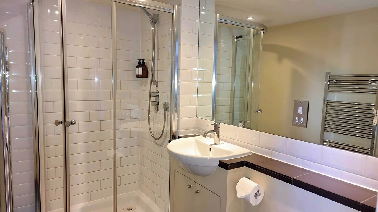Photo of Bathroom in Norland
