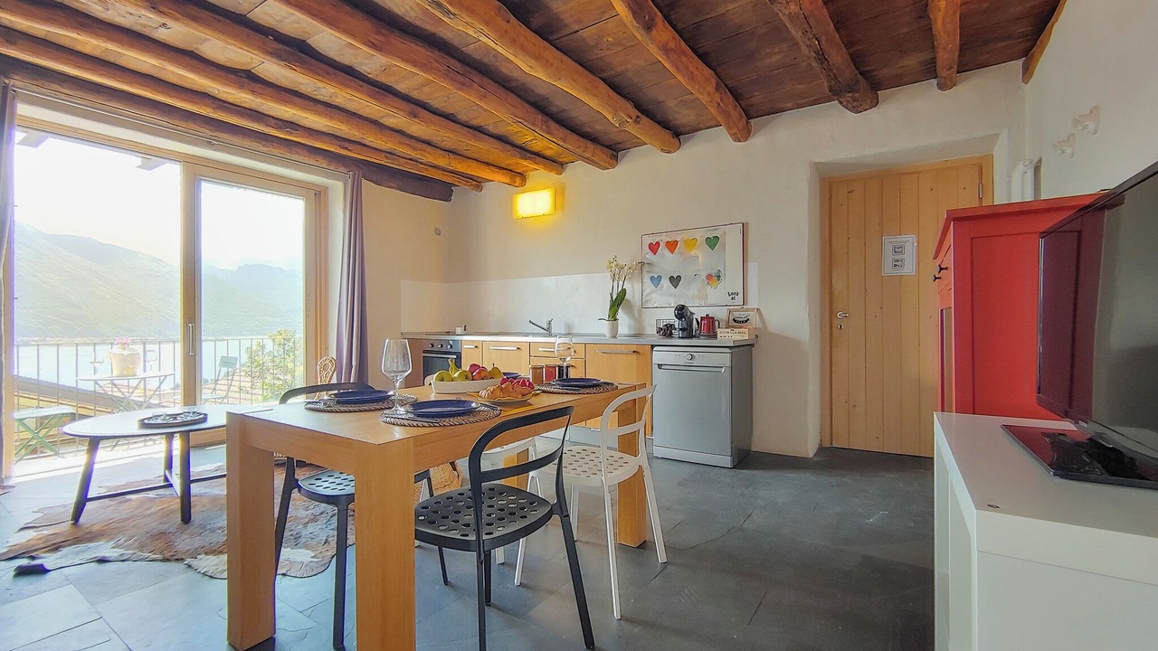 Photo of Livingroom in Calozzo