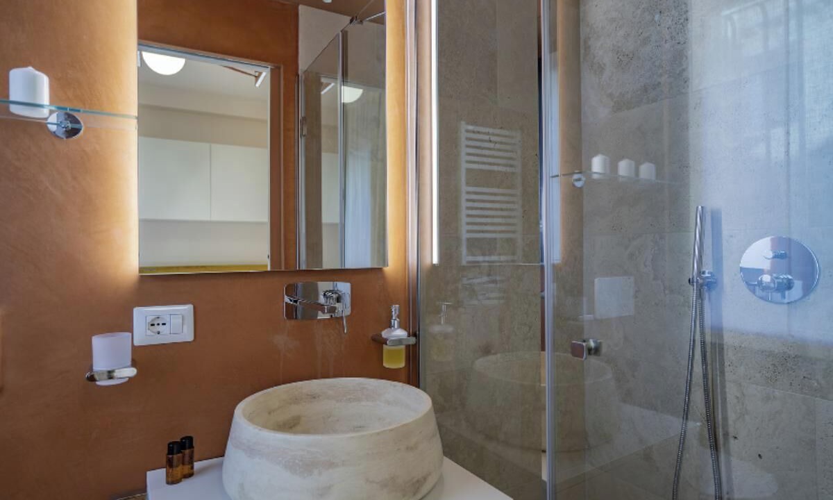 Photo of Bathroom in Dorsoduro