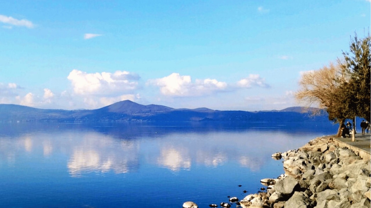 Photo of Others in Lake Bracciano