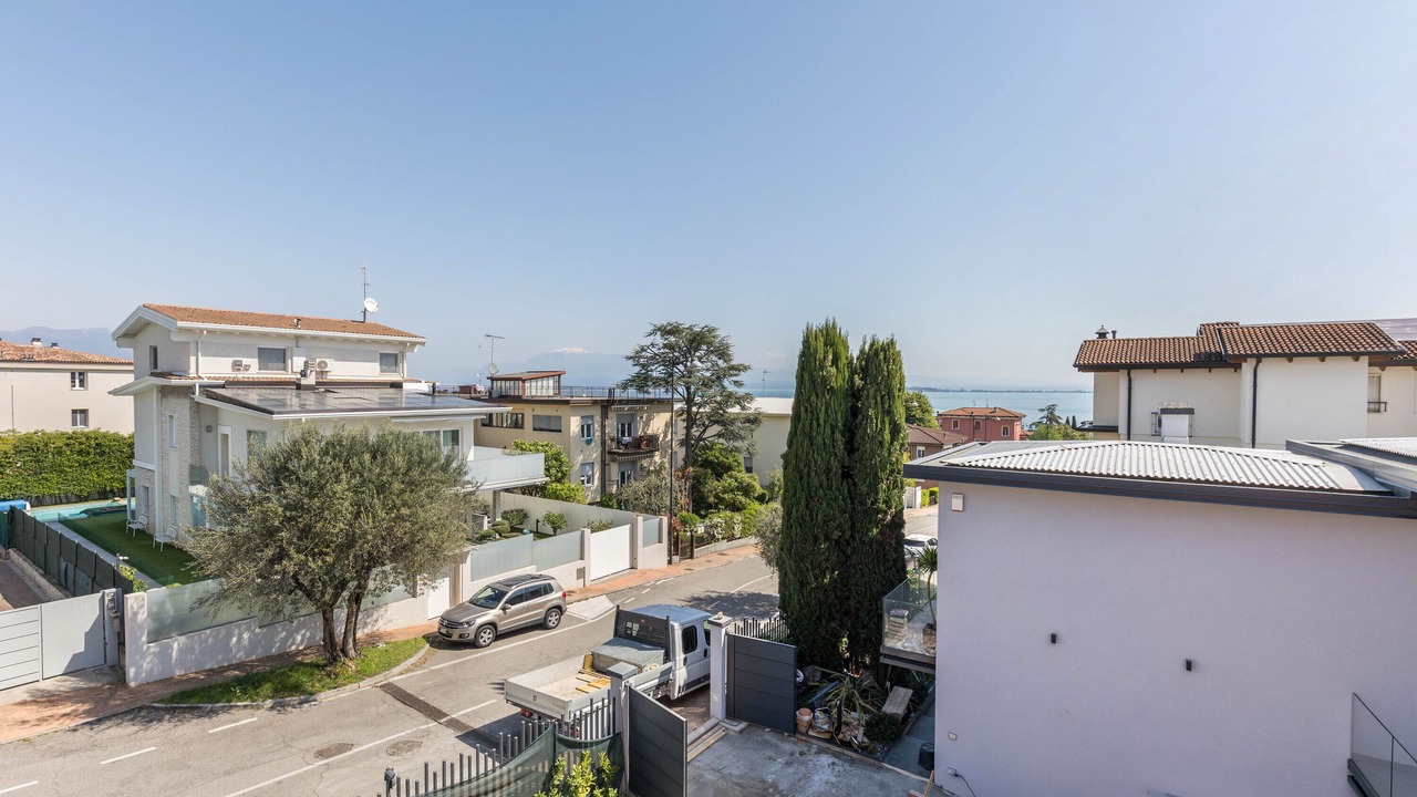 Photo of Others in Desenzano del Garda