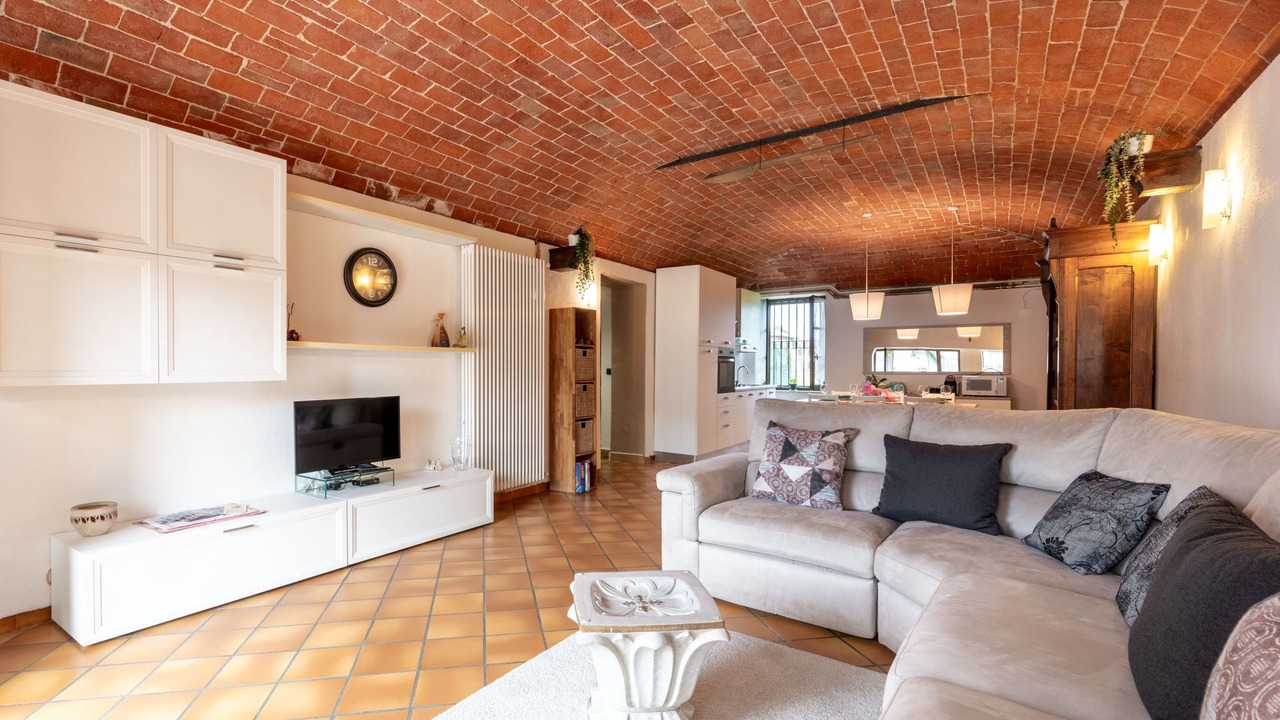 Photo of Livingroom in Castell'Alfero