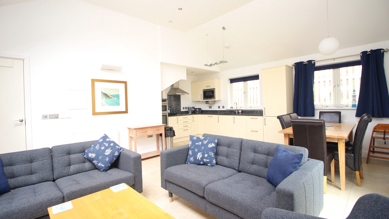 Photo of Livingroom in Constantine Bay