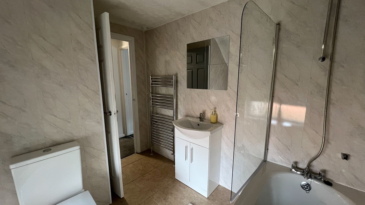 Photo of Bathroom in Waterfoot