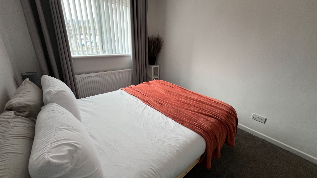 Photo of Bedroom in Waterfoot